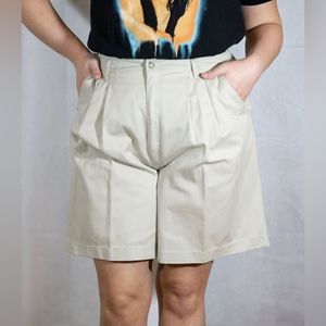 Vintage high waisted mom shorts